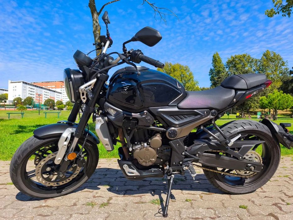 Voge 300AC