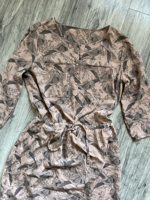 Śliczna sukienka lekki wzór xl