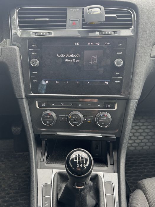 Volkswagen Golf 7 1.5 TSI