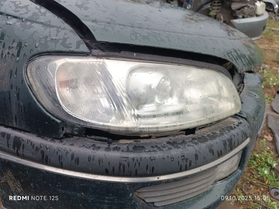 Права фара Opel Omega B лінза противотуманки Опель омега б рест дорест