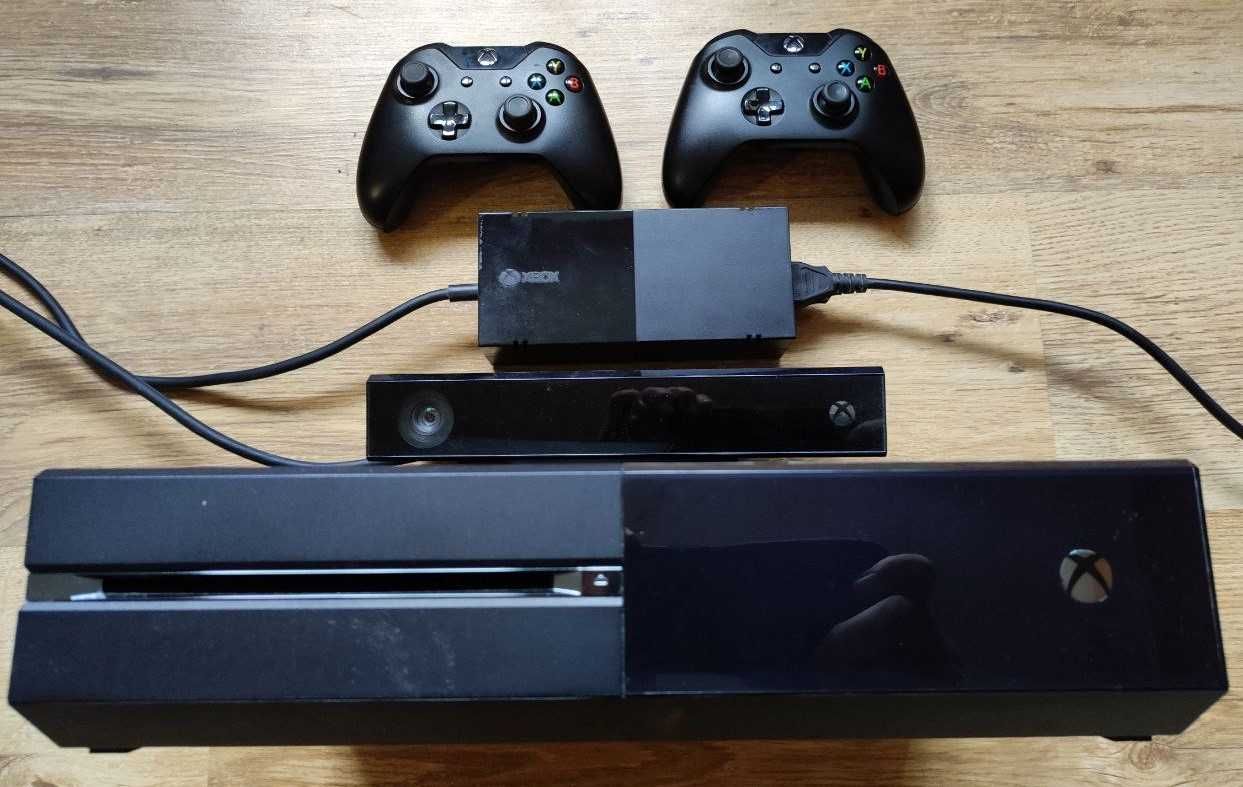 Konsola Xbox ONE 500GB