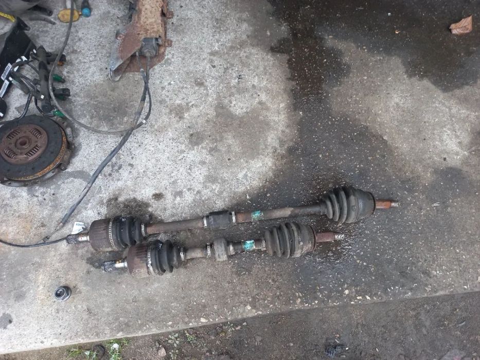 HYUNDAI COUPE 2.0 2002- TIBURON półoś lewa prawa