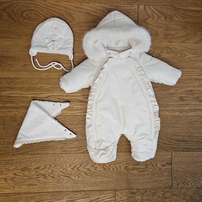 Kombinezon zimowy na chrzest z czapką i chustą Sophie Design