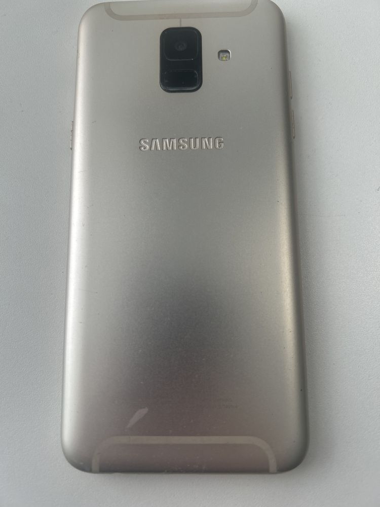 Samsyng Galaxy A6 2018
