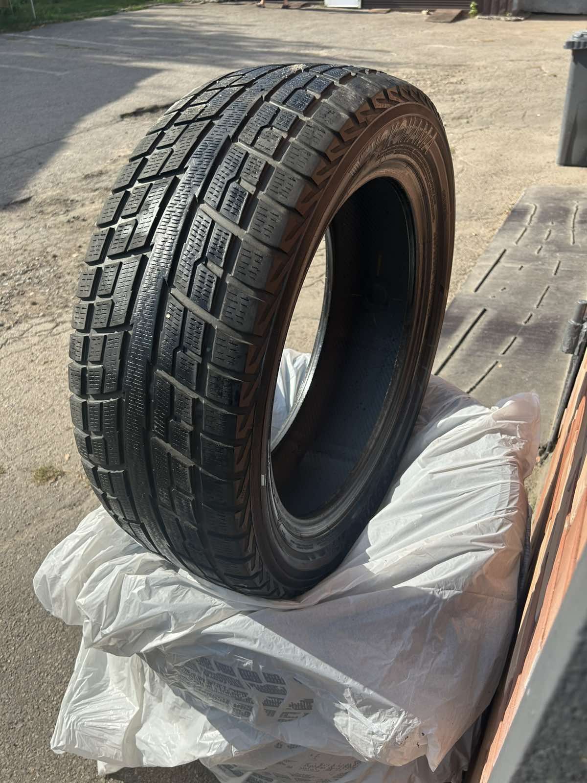 Продам шины Yokohama(Корея) 235/55/19