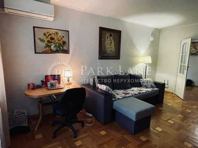 Оболонь ,Івасюка 20,Мінська ,Оболонська набережна .