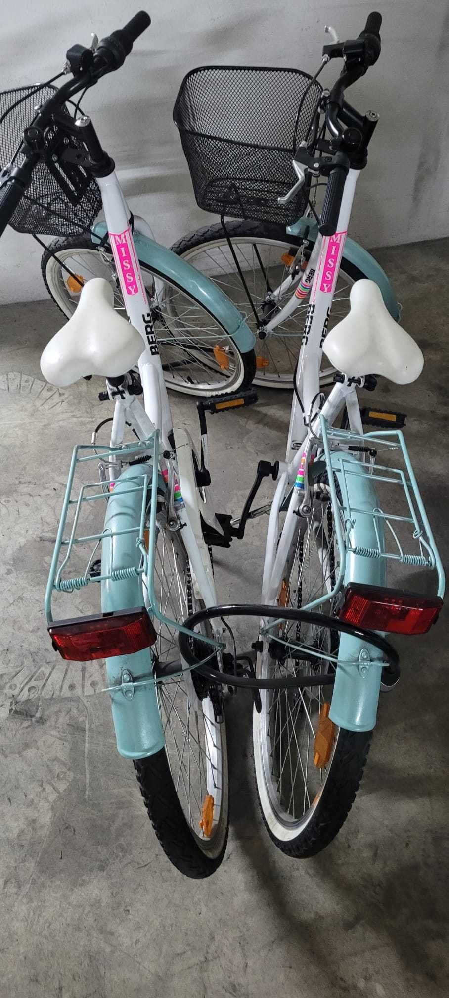 Bicicleta 22" c/ Cesto - Ótimo estado