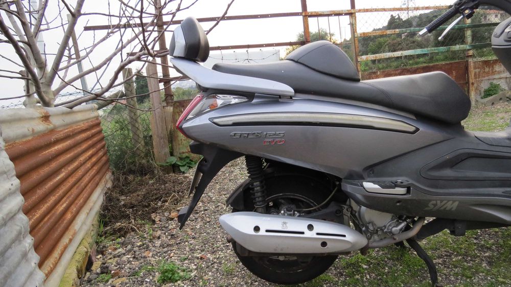 Scooter Sym 125 GTS EVO