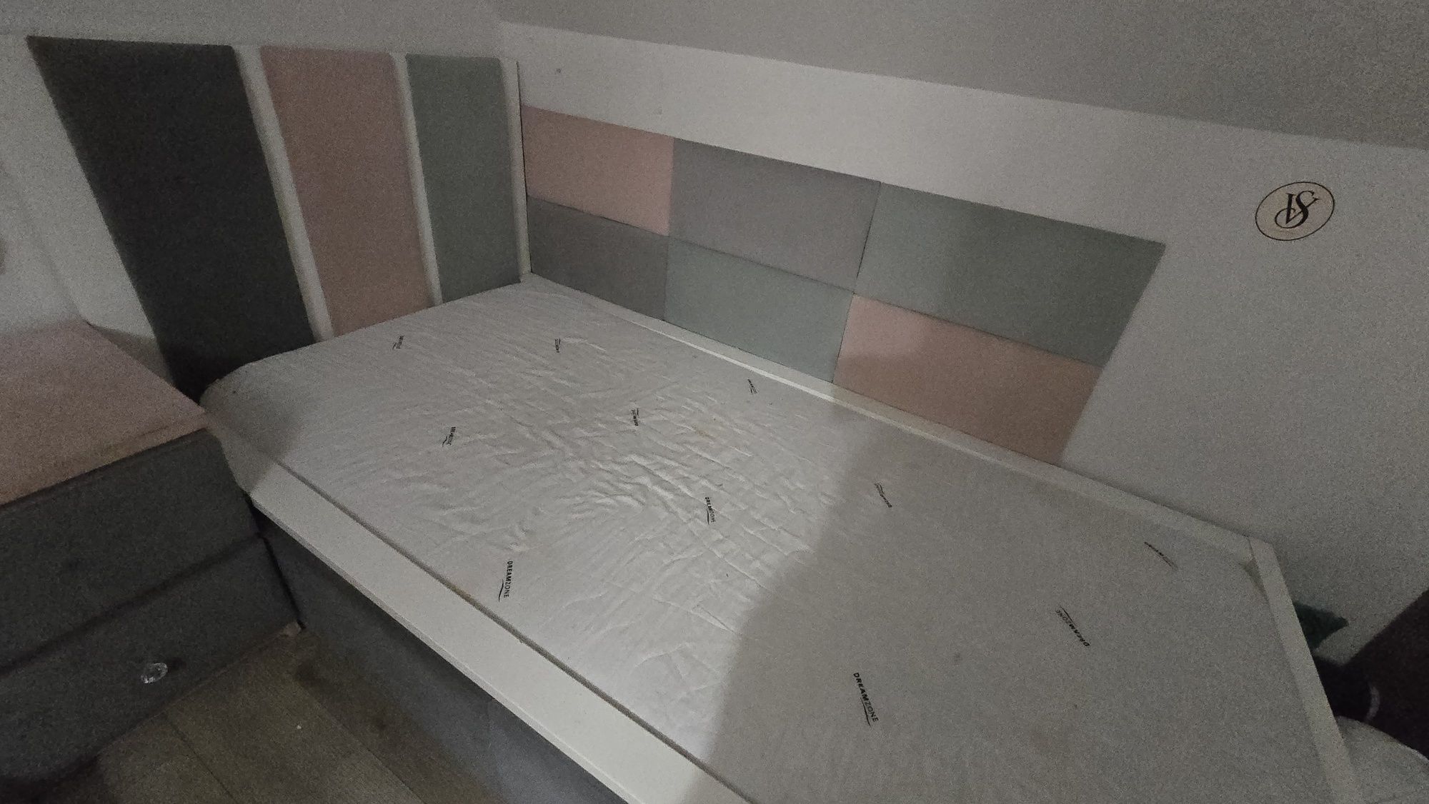 Łóżko Ikea Malm 90 plus komoda plus panele