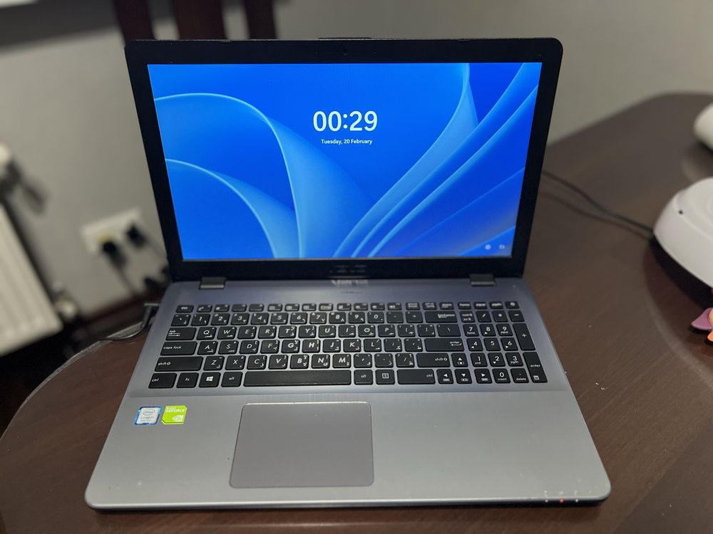 Asus k542U Core i7