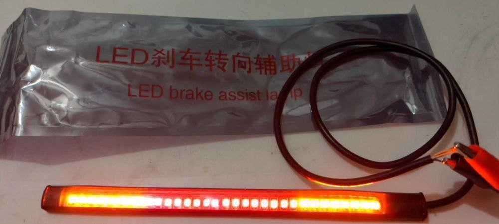 Универсальный задний светодиодный LED фонарь на мотоцикл скутер