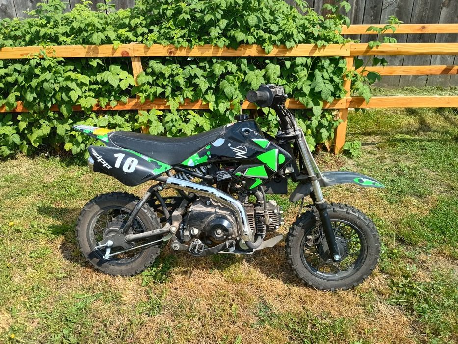 Cross Zipp 10 z kaskiem