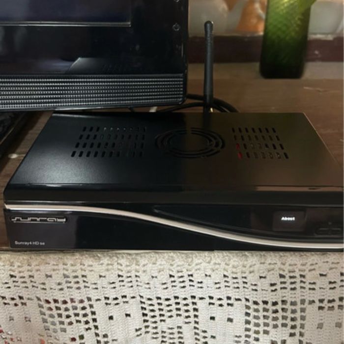 Recetor Satélite Dreambox 800HD se