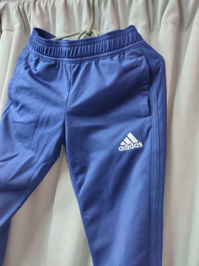 Спортивний костюм Adidas . Знижки!!!