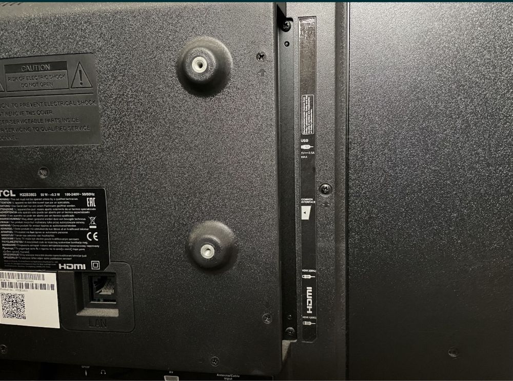 Telewizor TCL model H32B3803 32” cale czarny