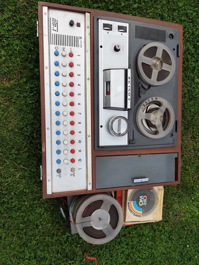 Magnetofon szpulowy audiotrener przenośny ZRK ZK-140T atp-1