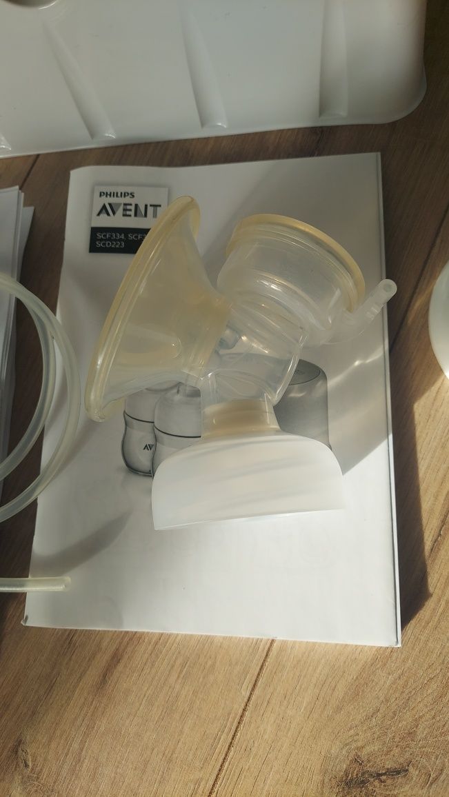 Philips Avent laktator elektryczny
Pojedynczy laktator elek