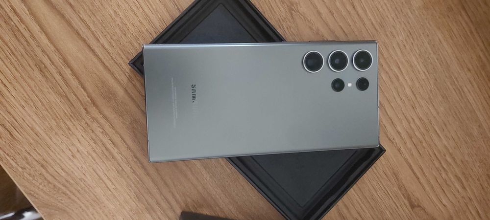 Телефон Самсунг Samsung S23 Ultra 12/512