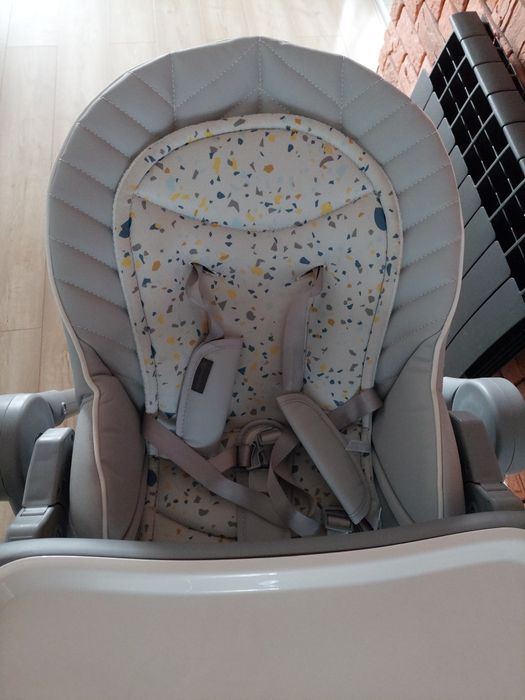 Krzesełko do karmienia