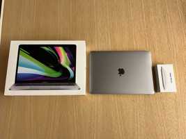 MacBook Pro 13.3" (2022)/ Apple M2 / 256GB / 16GB RAM + Magic Mouse