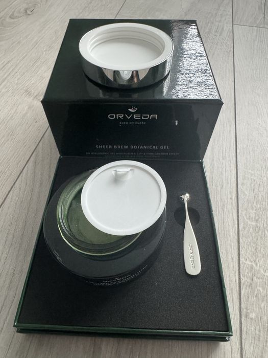 Orveda Зволожуючий гель для обличчя з ефектом ліфтингу та звуження пор