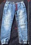 Jeansowe joggery z przeszyciami jasnoniebieskie