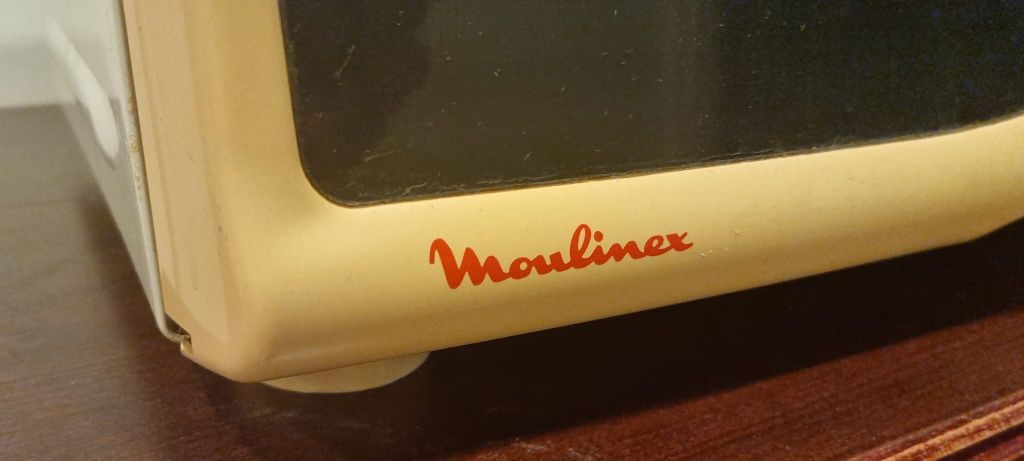 Kuchenka mikrofalowa Moulinex