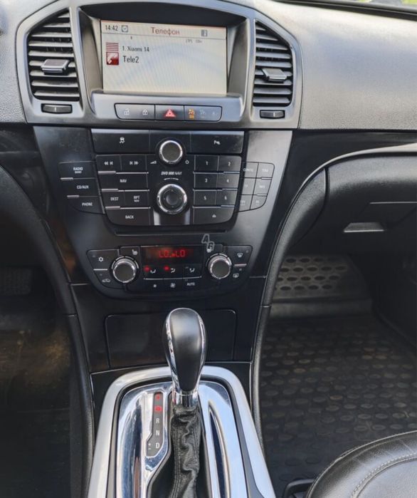Opel Insignia продам