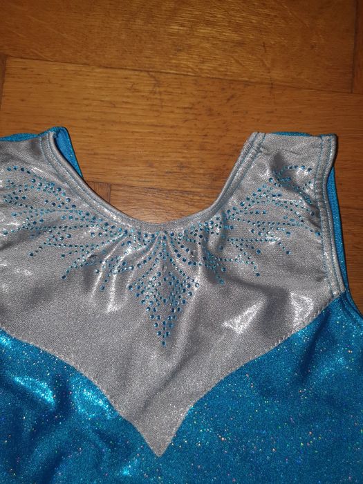 Купальники на художню гімнастику