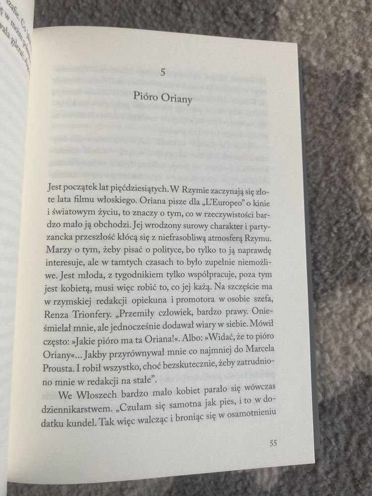 Oriana Fallaci. Portret kobiety Cristina De Strffano