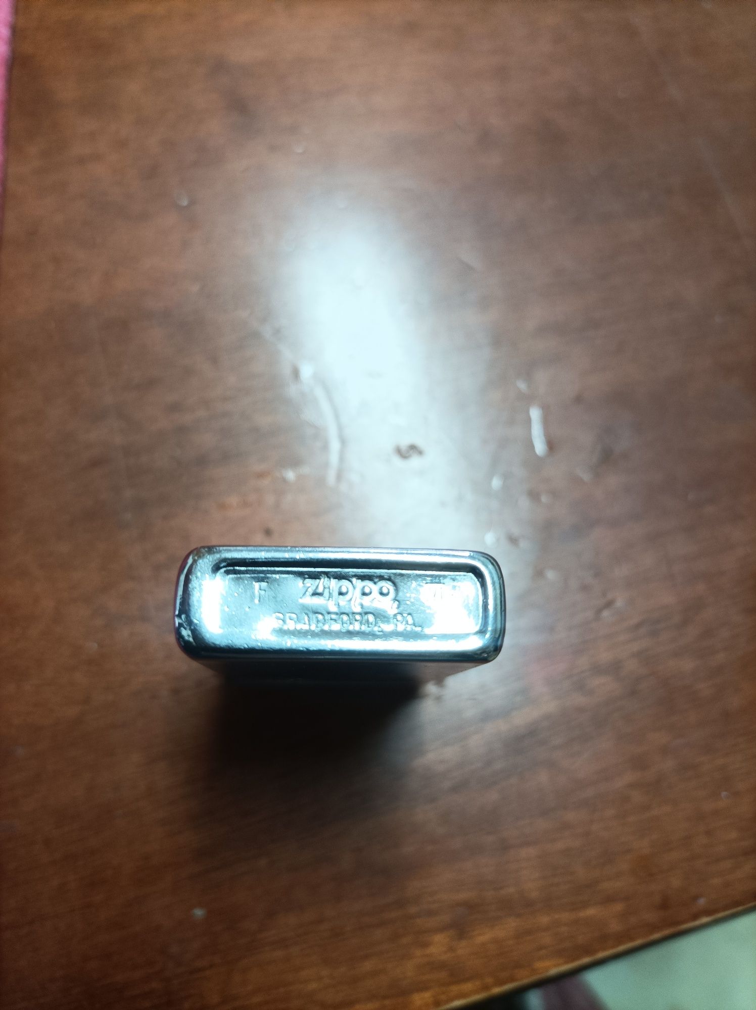 Isqueiro ZIPPO made in  USA prateado pequeno*