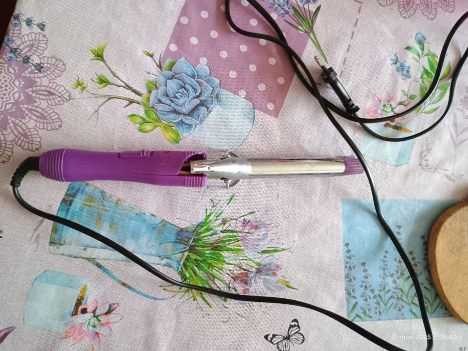 Плойка для волосся