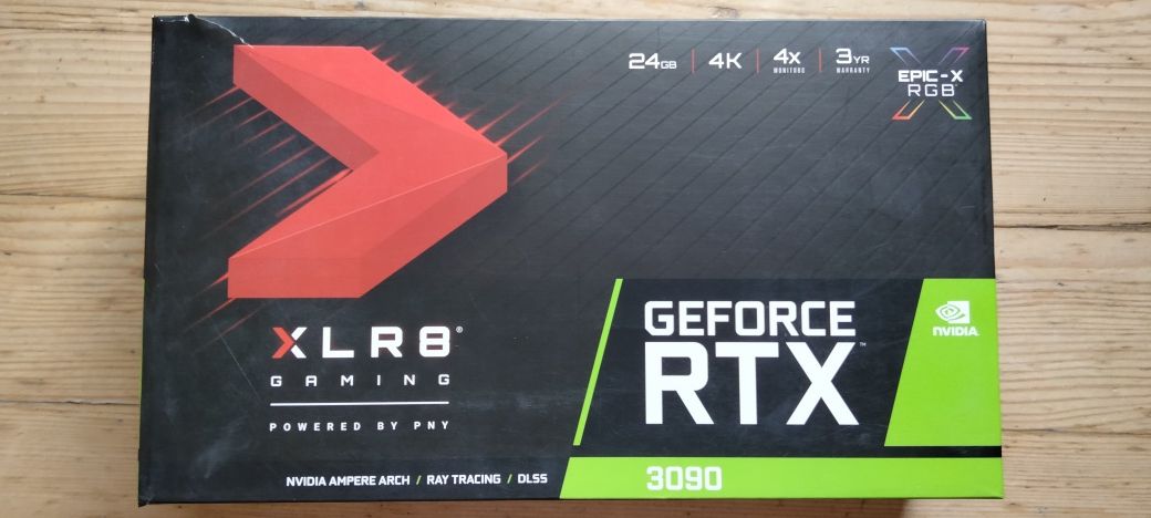 Karta graficzna GeForce 3090 XLR8 Gaming