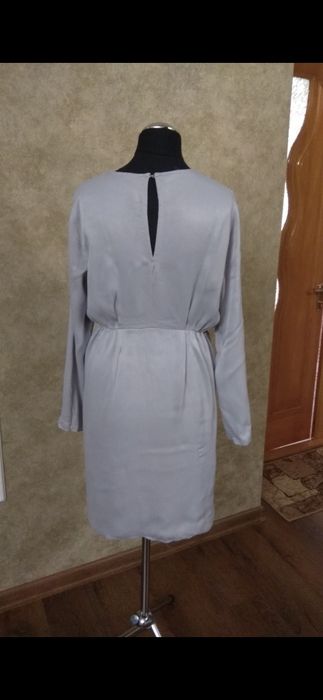 Атласна сукня бренду object collectors