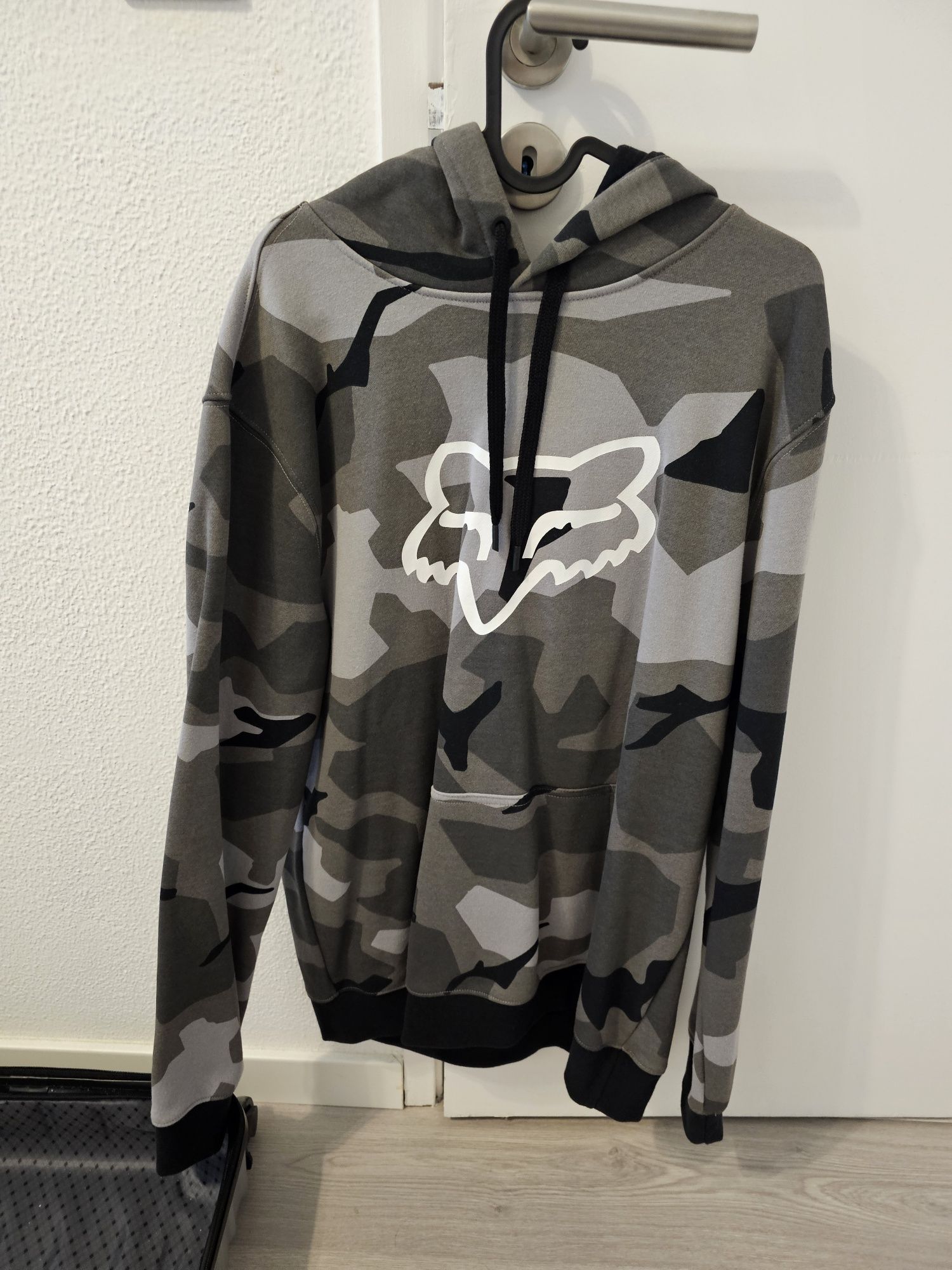 Sweat adidas / great i am / fox /  jersey nova NFL