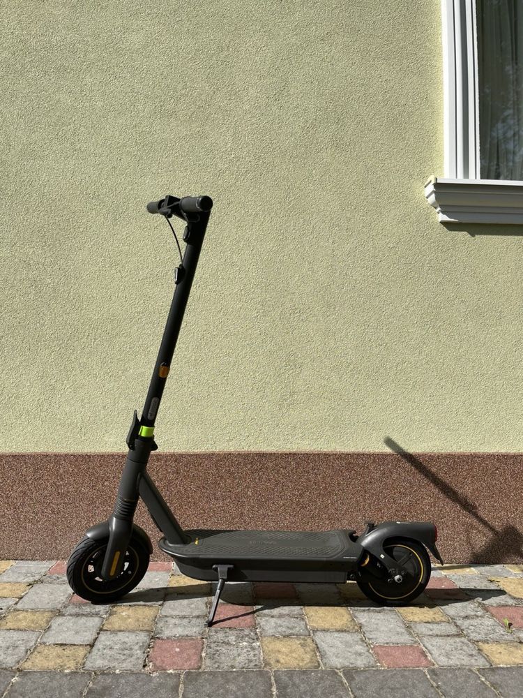 Електросамокат Segwey ninebot max G2E