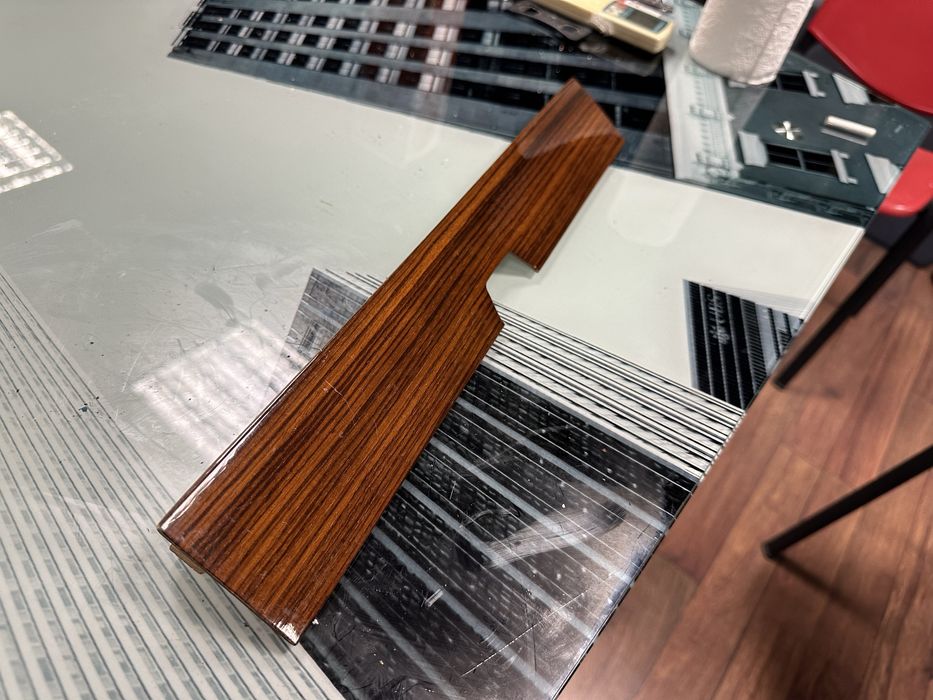 Madeira do porta luvas Mercedes W116