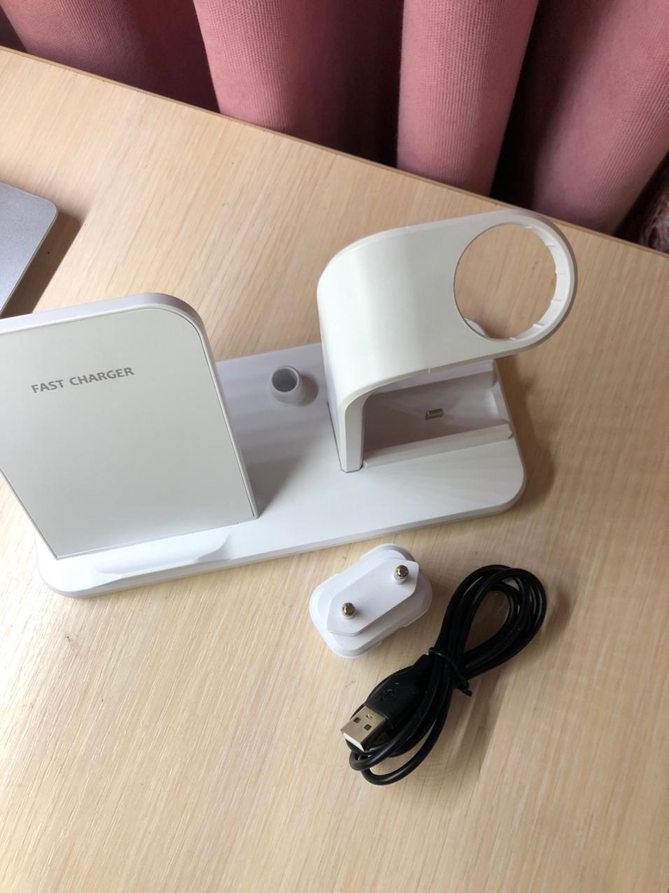 Бездротова зарядка для Iphone, навушників, годинників та олівця