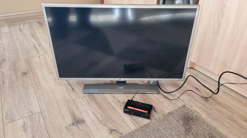 Telewizor LG + dekoder
