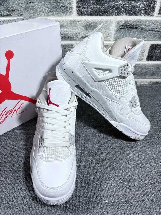 Jordan_4_Retro_White_Oreo R.39