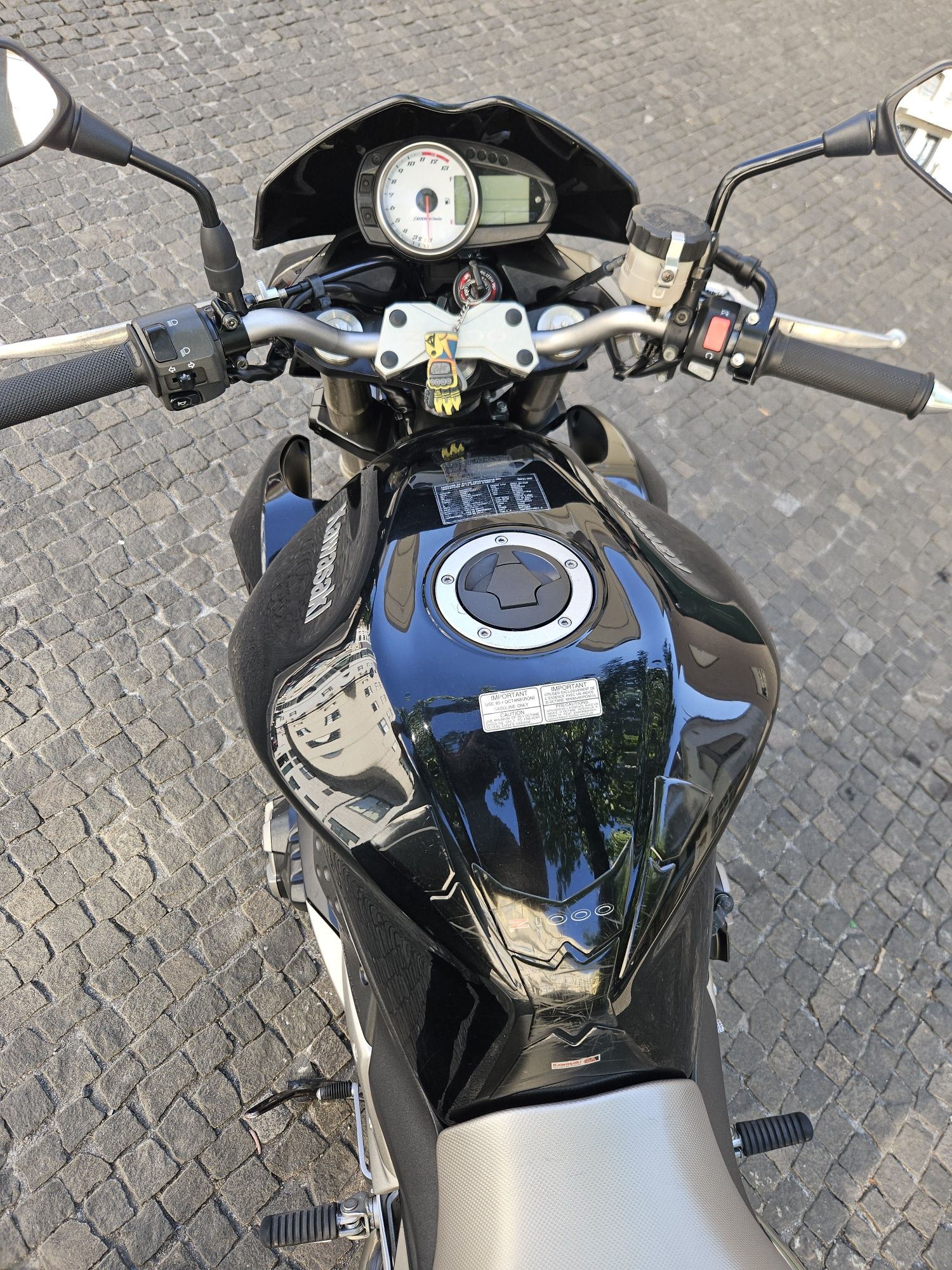 Kawasaki   z1000