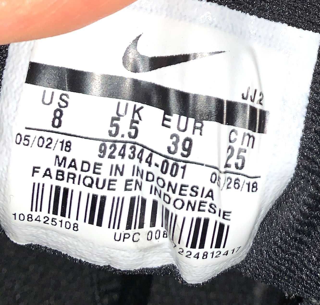Кроссовки Nike для мальчика, размер 39,5 (25 см)