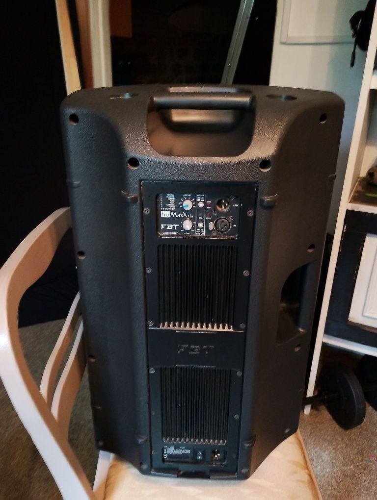 Kolumny  FBT Pro Maxx + mikser