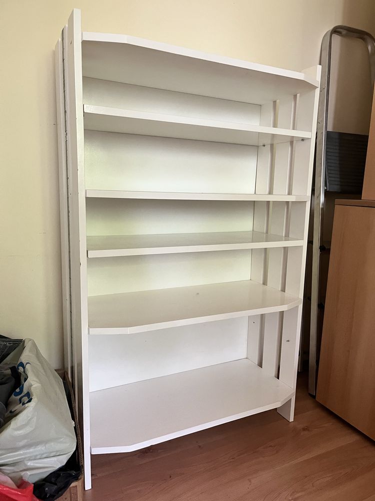 Biała szafka komoda do pokoju dziecka Ikea