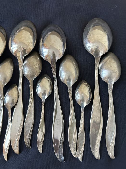 Posrebrzane sztućce Hefra amerykański kpl. 30-elementowy