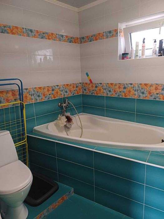 3 кімнатна квартира в одноповерховому будинку на Раківці