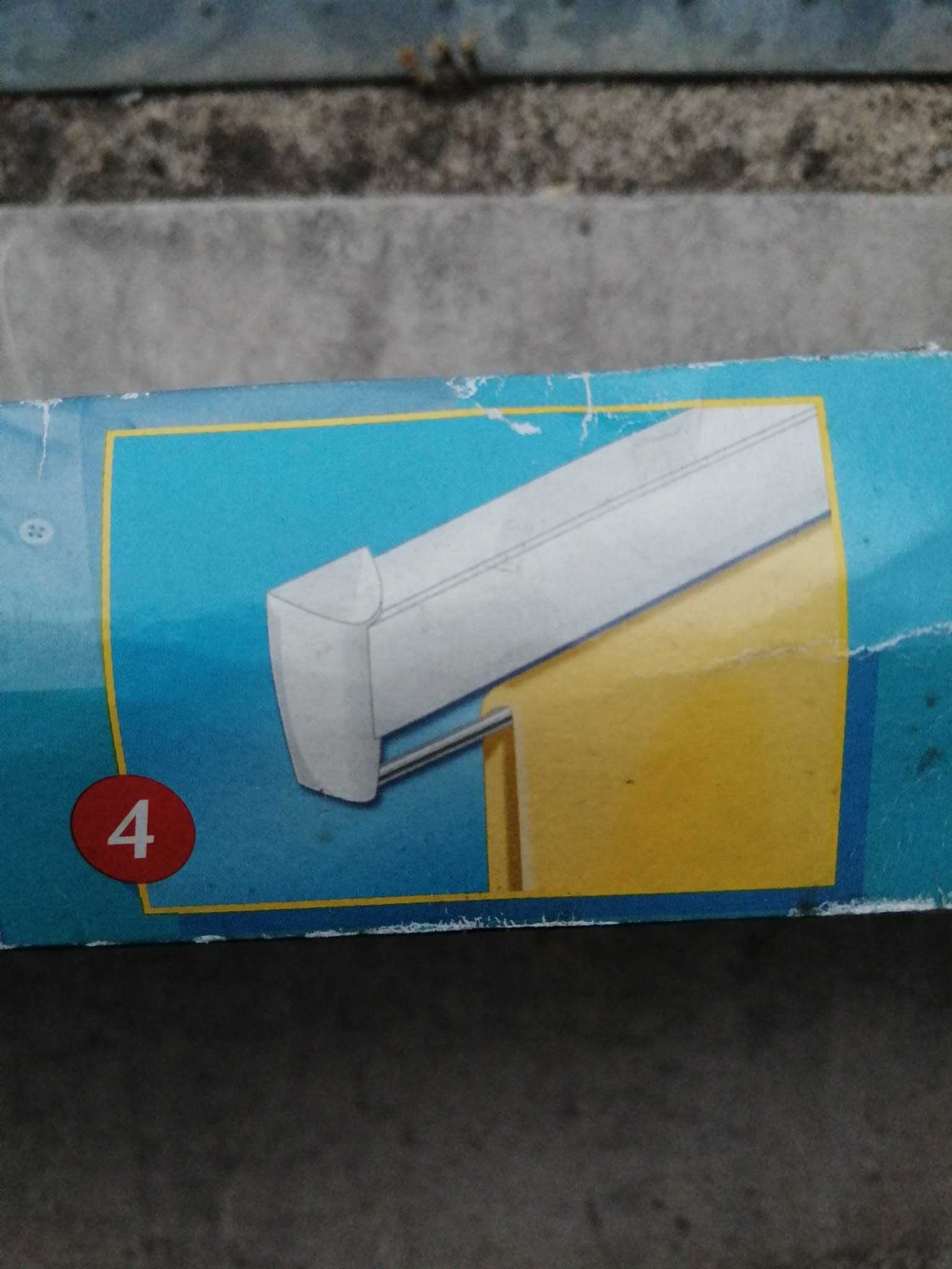 Estendais Retráteis  de roupa: 1 usado + 3 novos