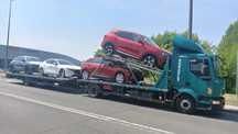 Renault MIDLUM  Sprzedam Zestaw na 4 auta Renault wraz z przyczepą