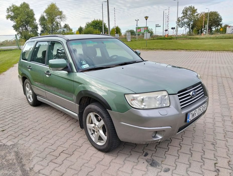 Subaru Forester W ciągłej eksploatacji, sprawny ,świeży przegląd i OC.