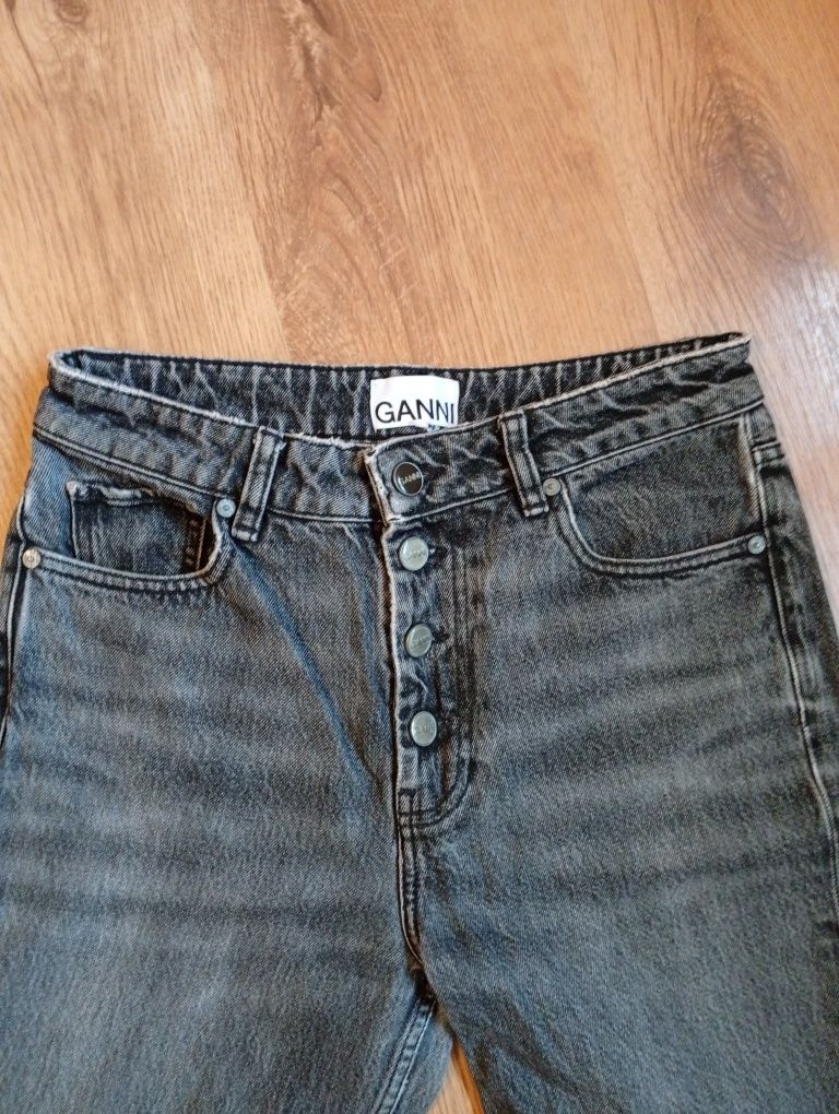 Ganni nowe oryginalne boyfriend jeans damskie